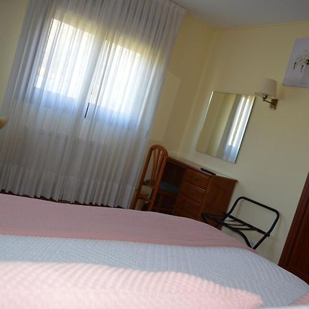 Hotel Restaurante Val Antas de Ulla Εξωτερικό φωτογραφία
