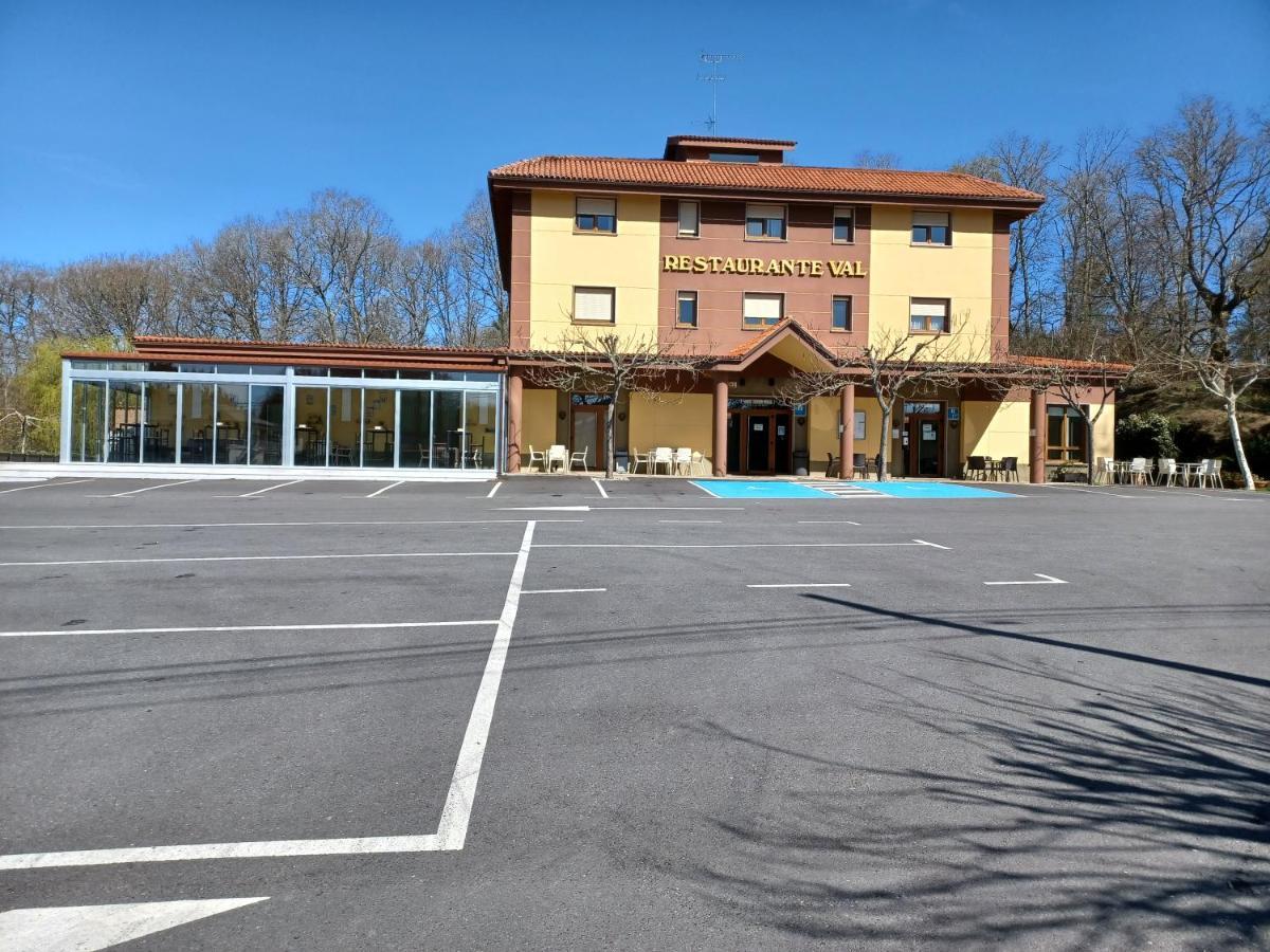 Hotel Restaurante Val Antas de Ulla Εξωτερικό φωτογραφία
