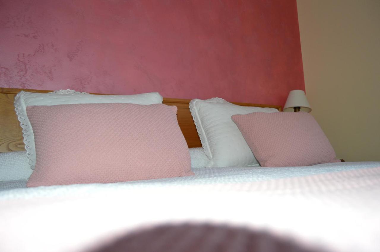 Hotel Restaurante Val Antas de Ulla Εξωτερικό φωτογραφία