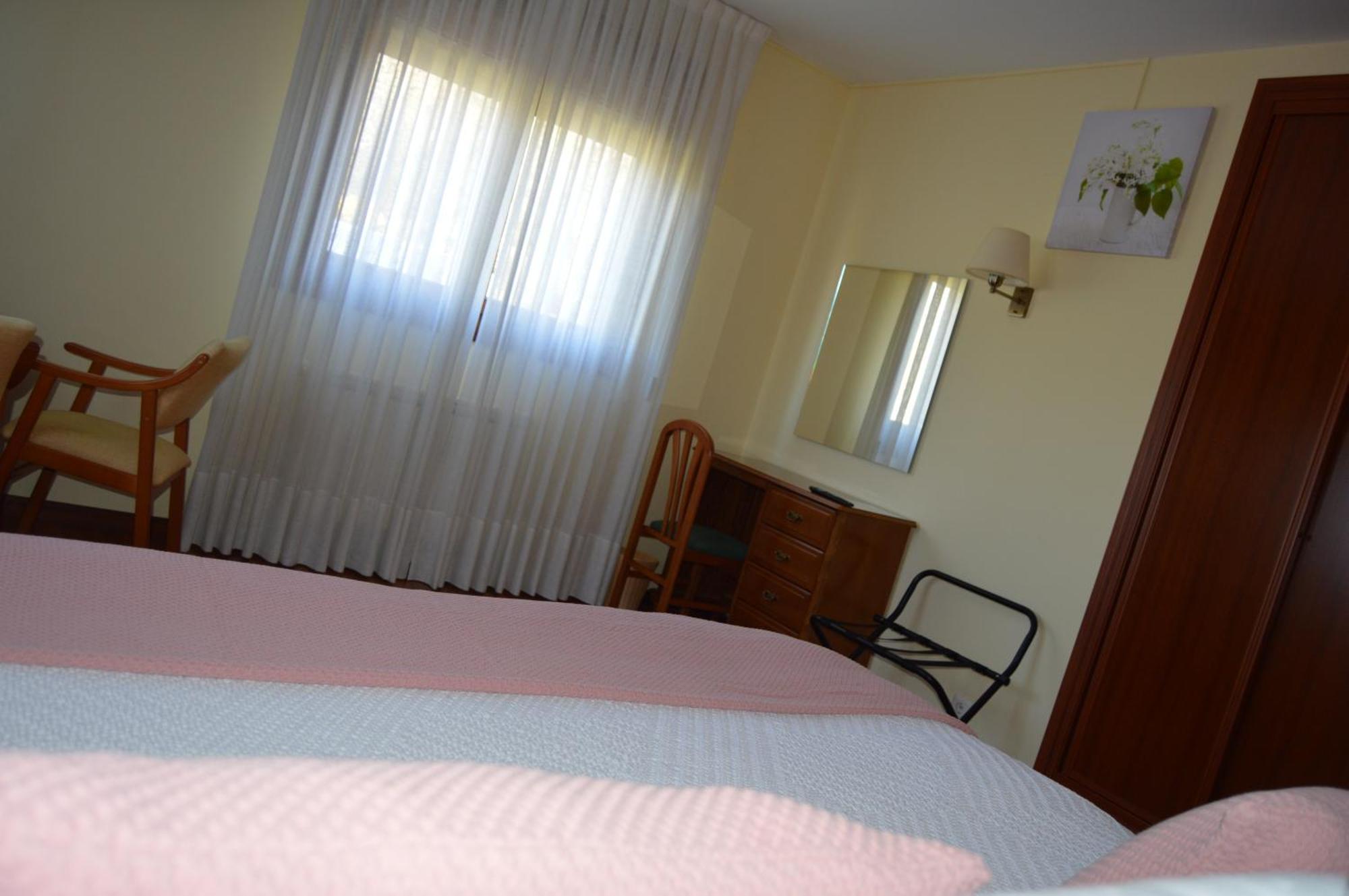Hotel Restaurante Val Antas de Ulla Εξωτερικό φωτογραφία