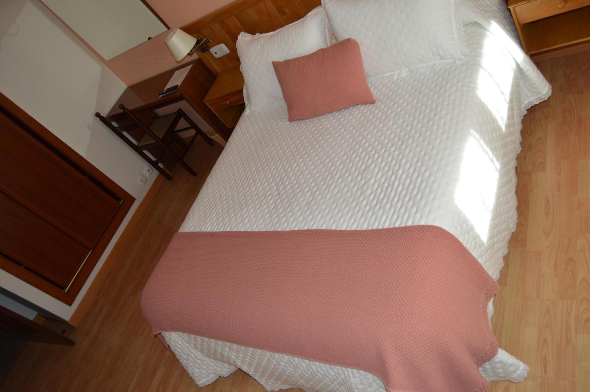 Hotel Restaurante Val Antas de Ulla Εξωτερικό φωτογραφία
