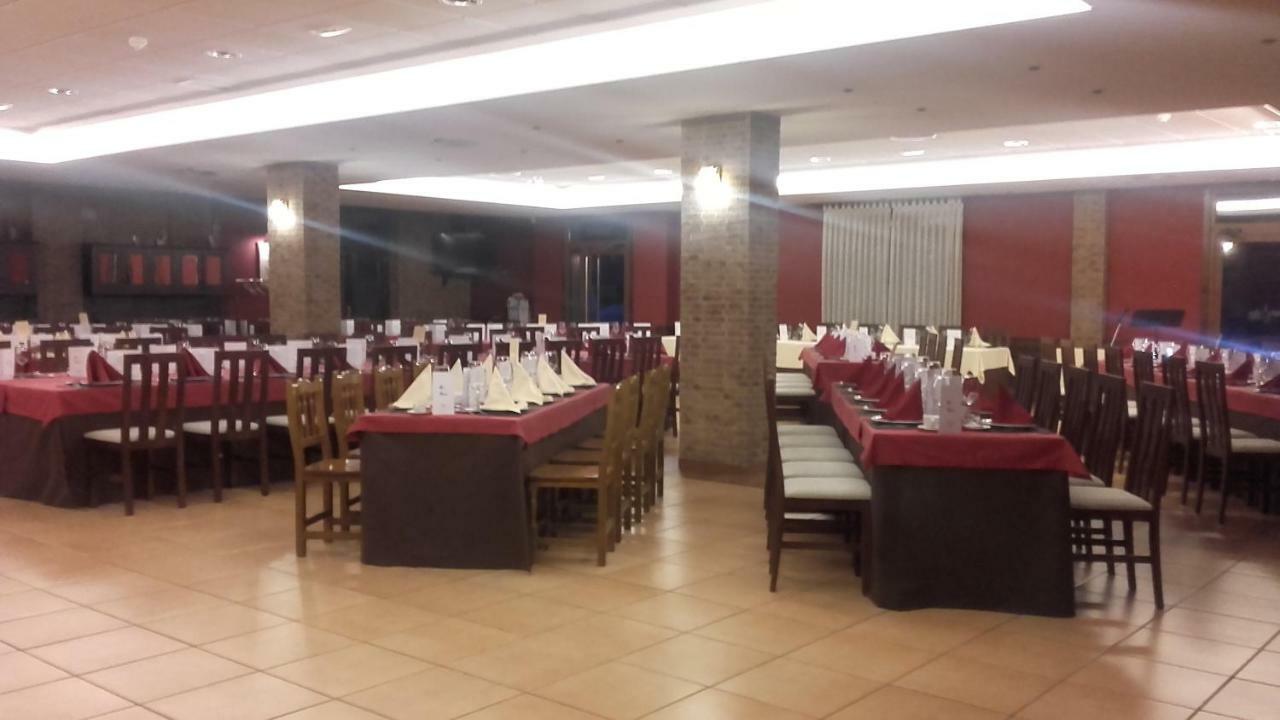 Hotel Restaurante Val Antas de Ulla Εξωτερικό φωτογραφία
